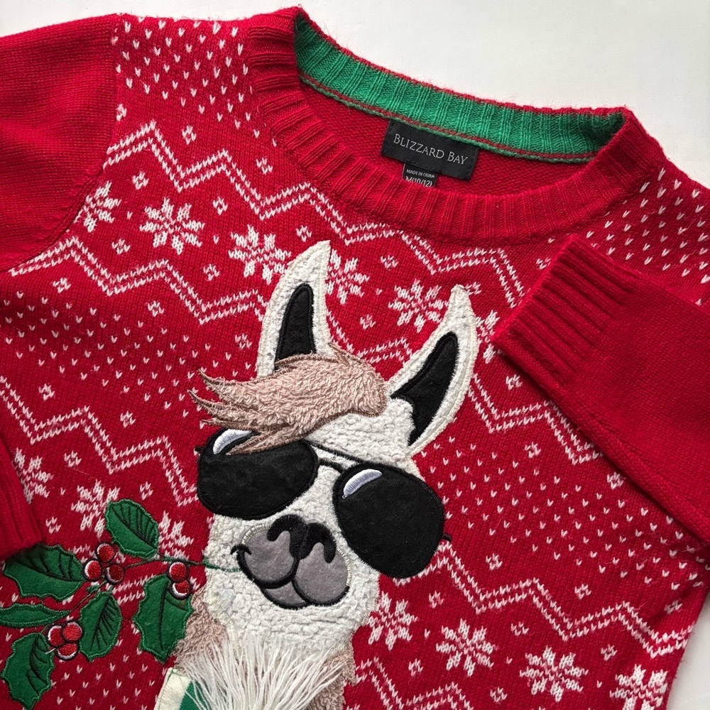 Blizzard Bay Holiday Llama Sweater Medium